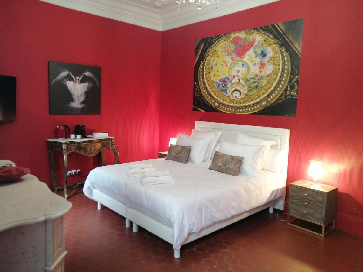 알레스 Les Jardins De La Fontaine B&B 외부 사진