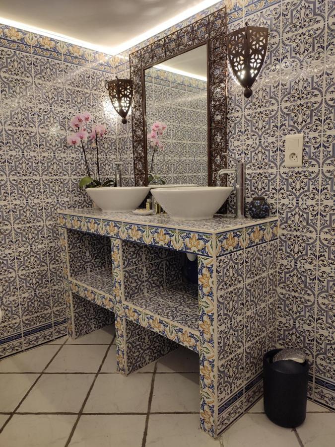 알레스 Les Jardins De La Fontaine B&B 외부 사진