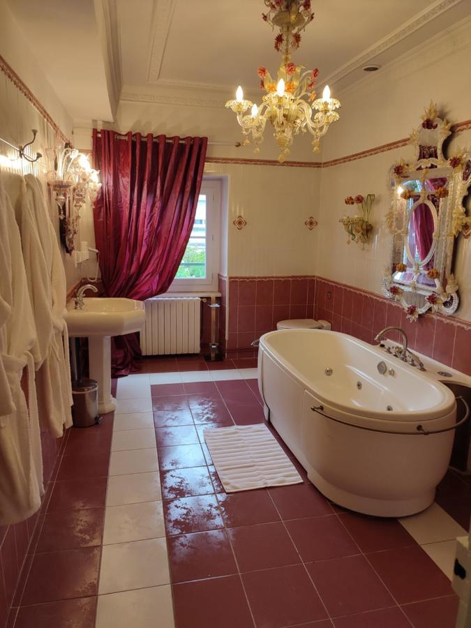 알레스 Les Jardins De La Fontaine B&B 외부 사진